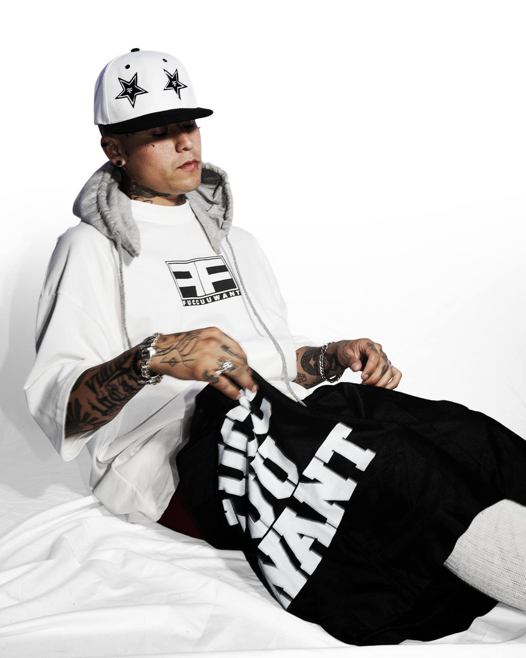WHITE DOUBLE F TEE